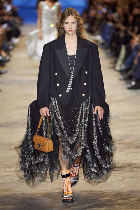 louis vuitton spring in the city 2022|Louis Vuitton Spring 2022 Ready.